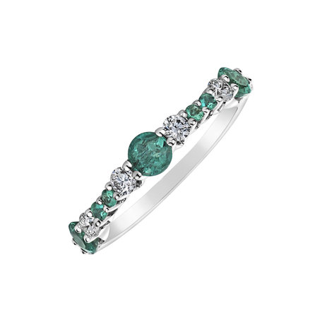 Diamond ring with Emerald Maddalena