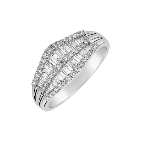 Diamond ring Ellen