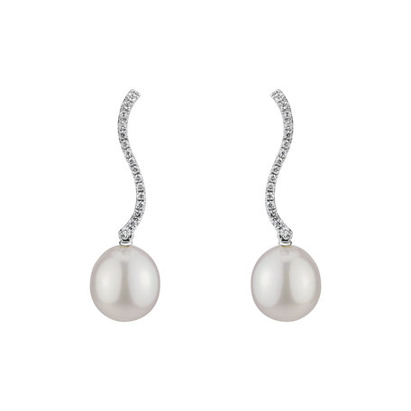 Diamond earrings with Pearl Synthetic vibe