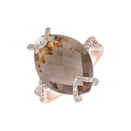 Diamond ring with Quartz Vener