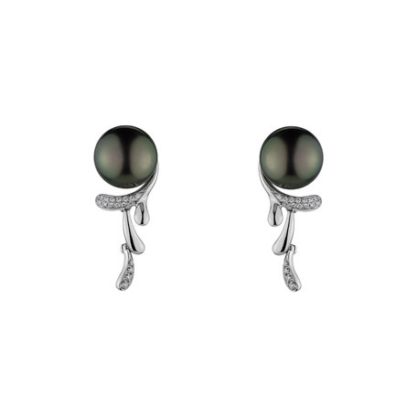 Diamond earrings with Pearl Eligio