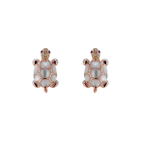 Earrings with brown and white diamonds, Ruby and Mother of Pearl Alluring Turtle