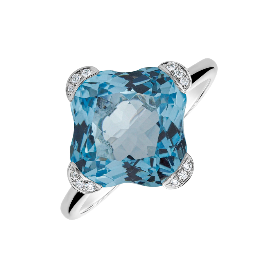 Diamond ring with Topaz Space Stranger