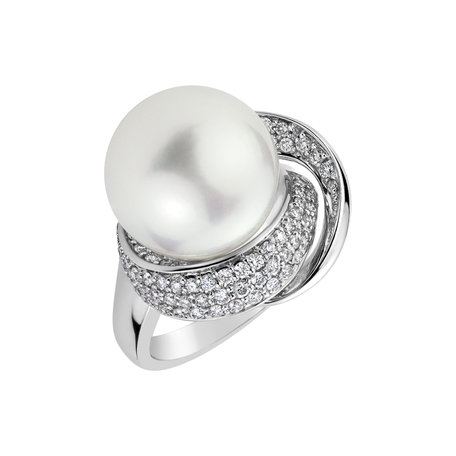 Diamond ring with Pearl Ocean Sonata