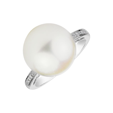 Diamond ring with Pearl Magical Shoreline