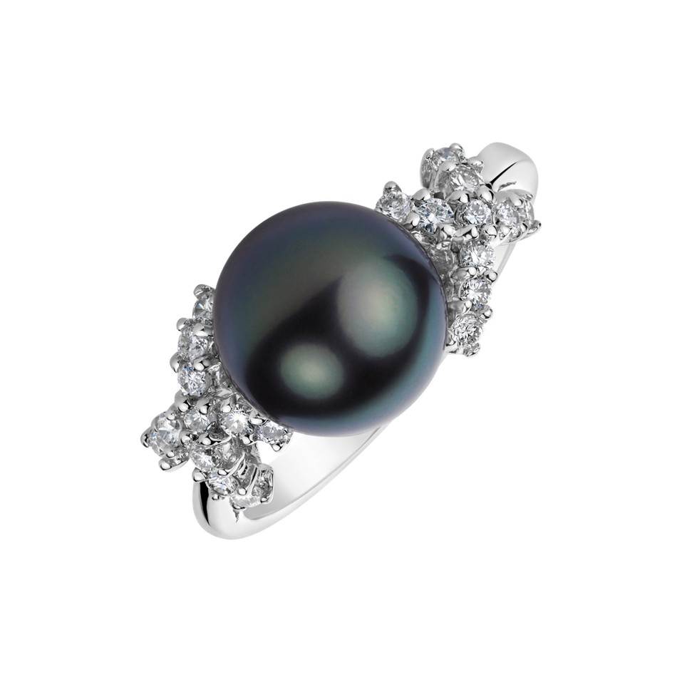 Diamond ring with Pearl Caribbean Spell