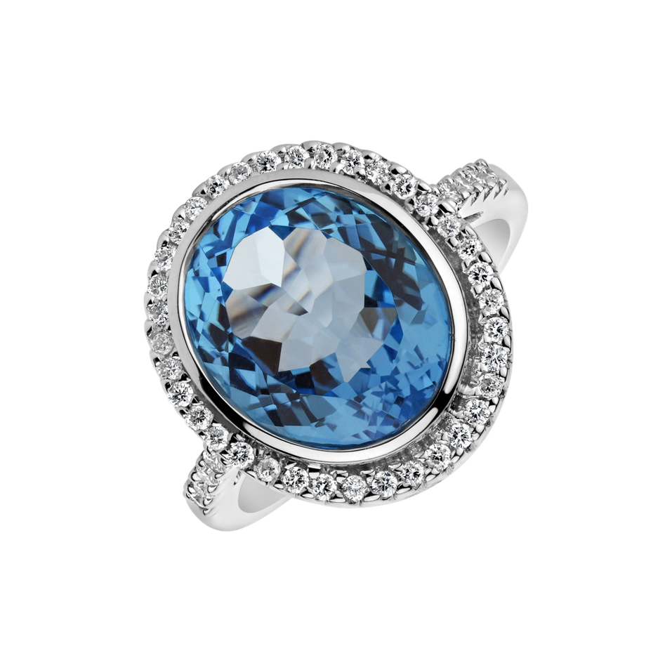 Diamond ring with Topaz Licorne