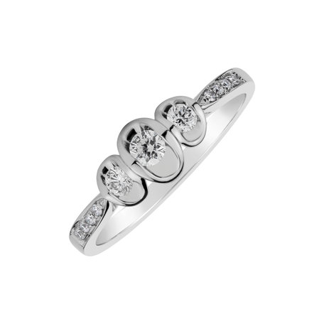 Diamond ring Maricela
