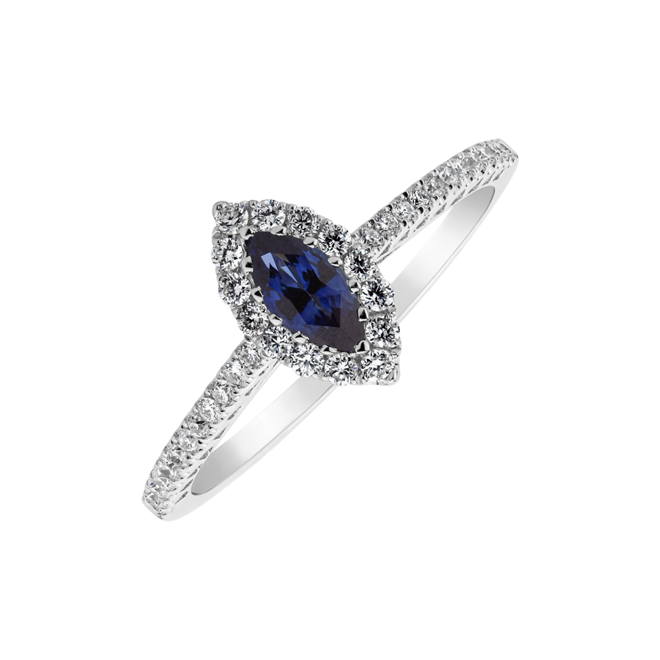 Diamond ring with Sapphire Aarliss