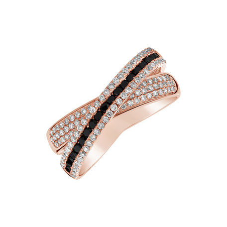 Ring with black and white diamonds Talthressar