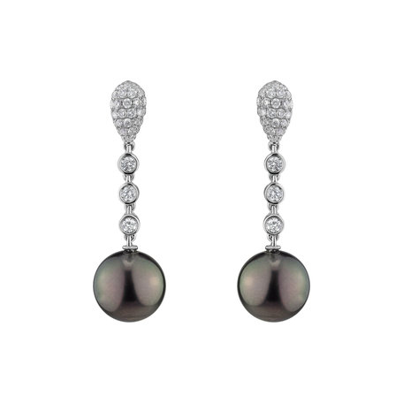 Diamond earrings with Pearl Tanha