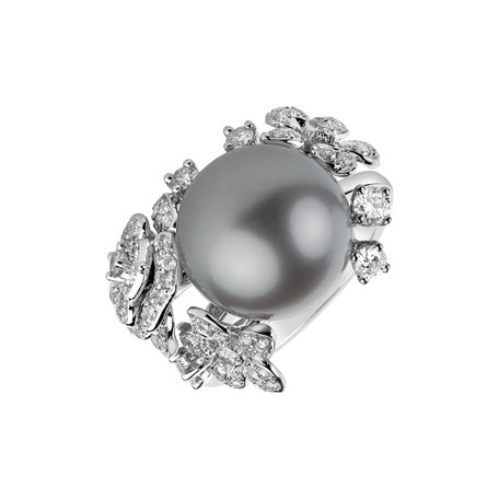 Diamond ring with Pearl Poetic Flowers