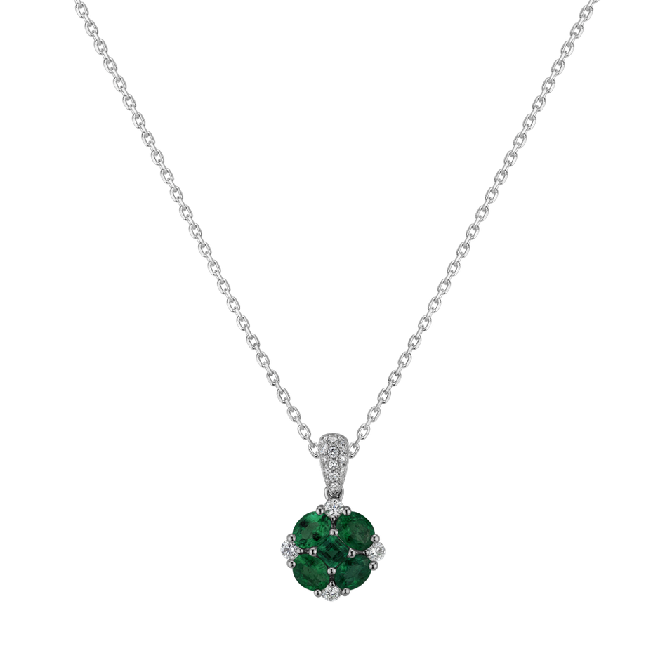 Diamond pendant with Emerald Emerald Nature