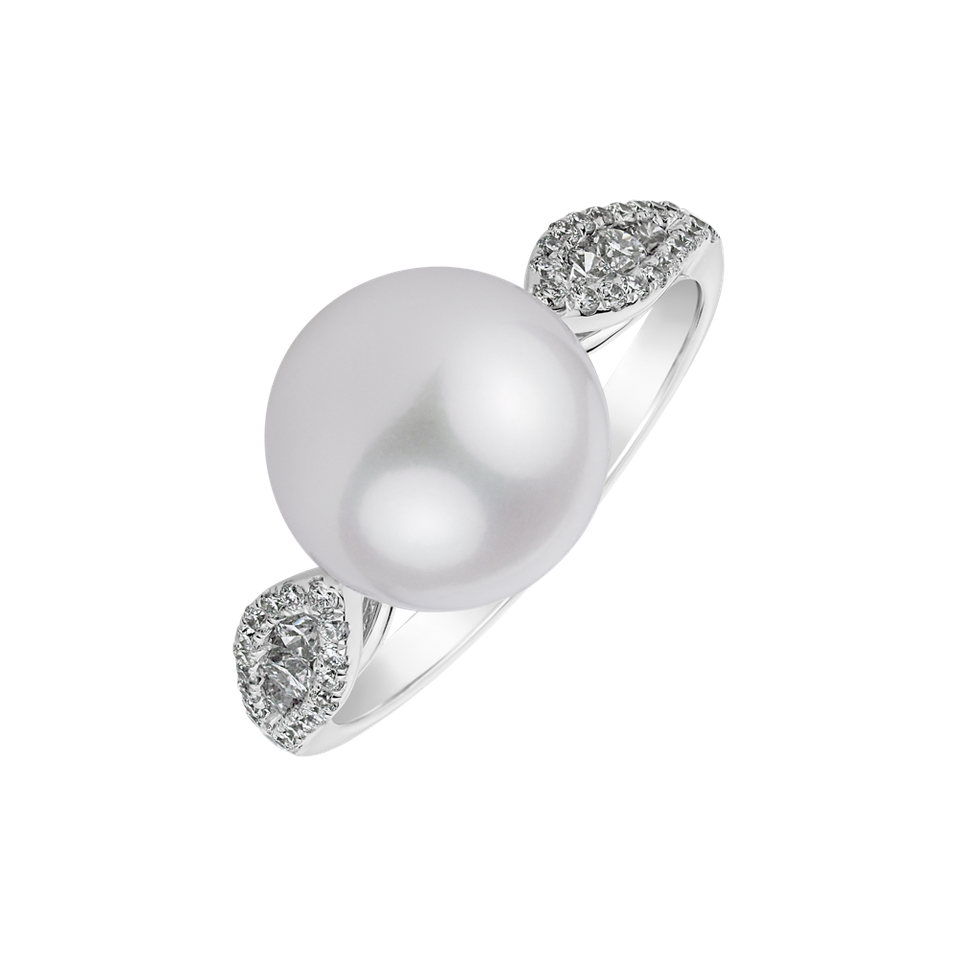 Diamond ring with Pearl Fantasy Pearl