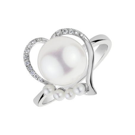 Diamond ring with Pearl Pearl Love