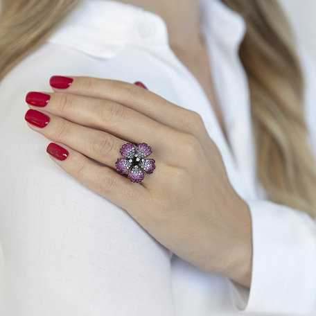 Diamond ring with Ruby and Sapphire Andree