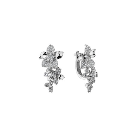 Diamond earrings Meadow Marvels