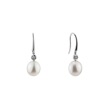 Diamond earrings with Pearl Ocean for Selena