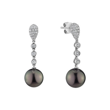 Diamond earrings with Pearl Tanha