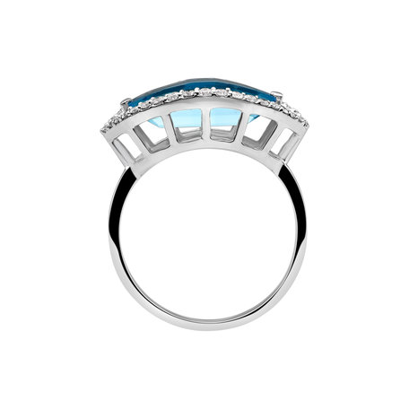 Diamond ring with Topaz Essa