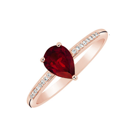 Ring with Garnet and diamonds Red Tear