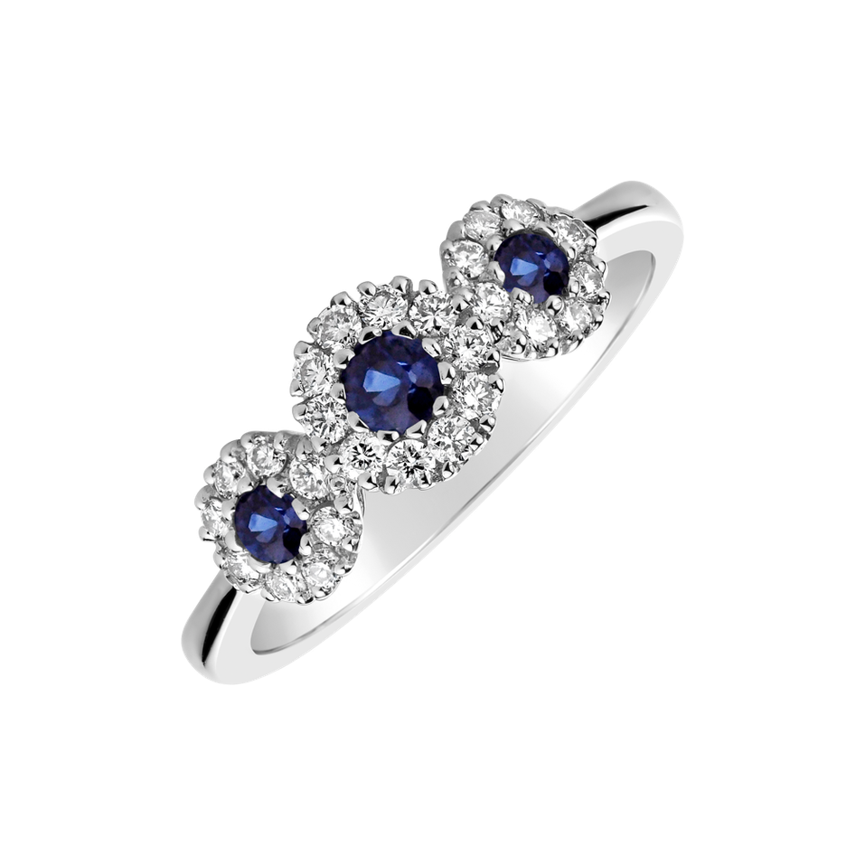 Diamond ring with Sapphire Shannon