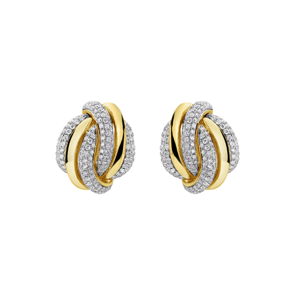 Diamond earrings Class One