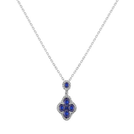 Diamond pendant with Sapphire Four-leaf Clover