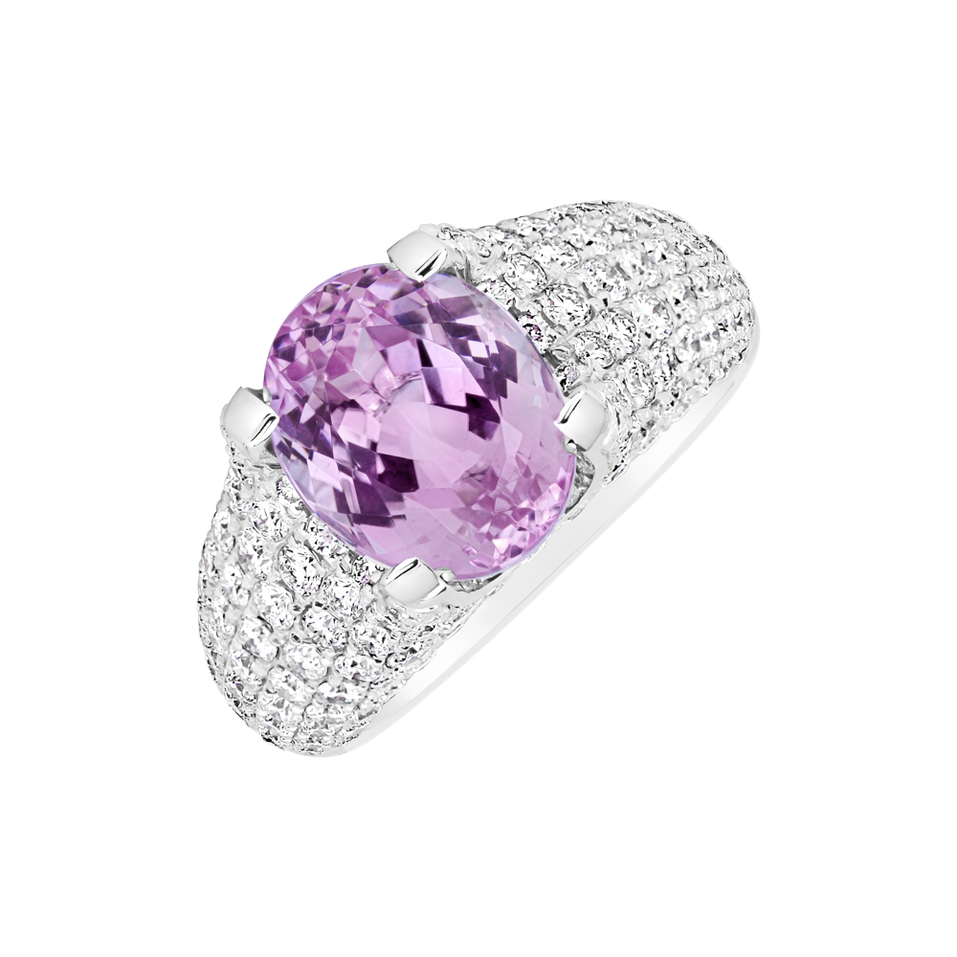 Diamond ring with Kunzite Glamorous Ladyship