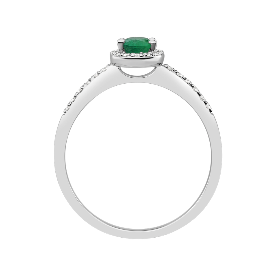 Diamond ring with Emerald Princess