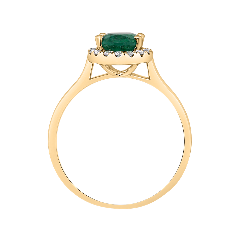 Diamond ring with Emerald Princess