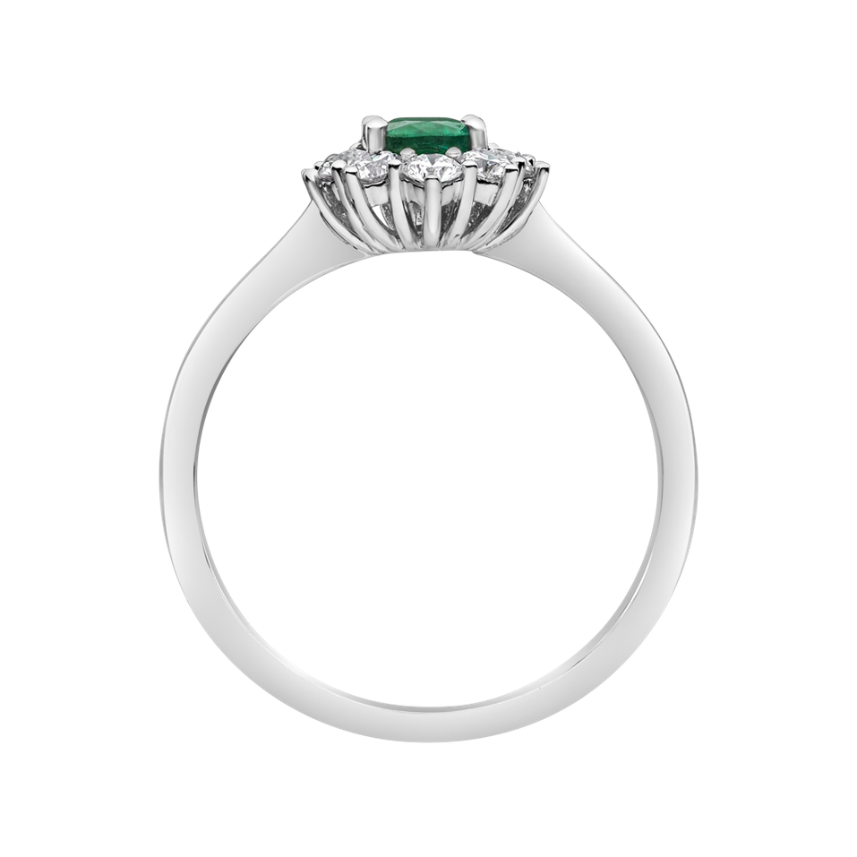 Diamond ring with Emerald Princess