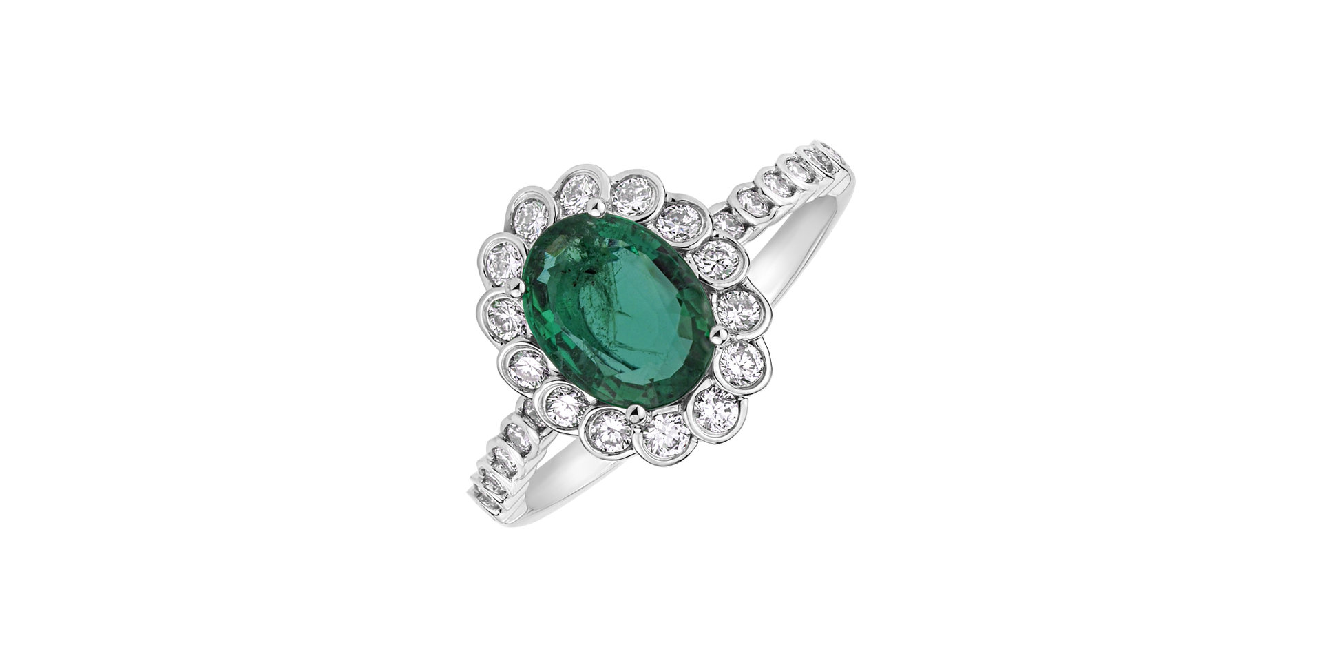 Diamond ring with Emerald Princess Glamour