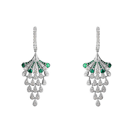 Diamond earrings and Emerald Royal Mesh