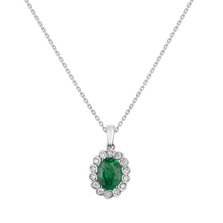 Diamond pendant with Emerald Princess Brilliance