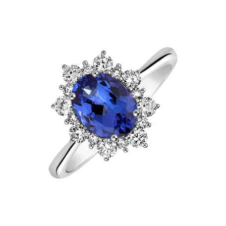 Diamond ring with Tanzanite Trixie Princess