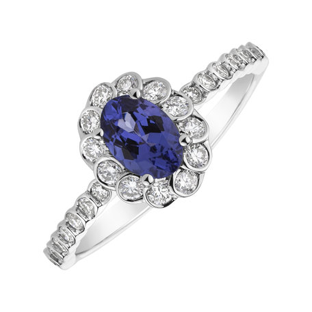 Diamond ring with Tanzanite Glamour Princess