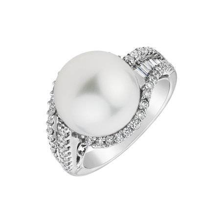 Diamond ring with Pearl Harmony Queen
