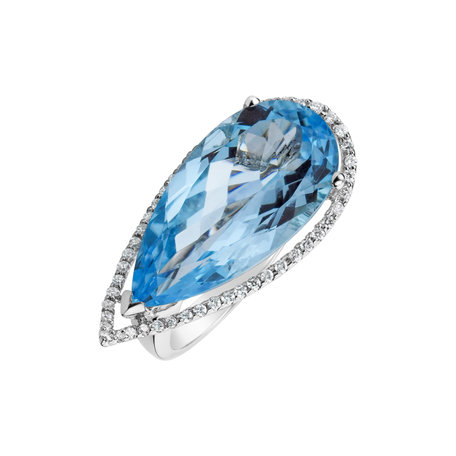 Diamond ring with Topaz Heavenly Tear