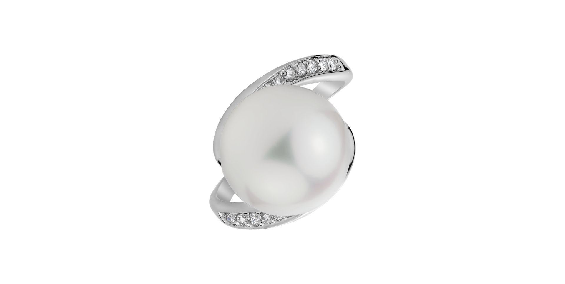 Diamond ring with Pearl Edge of Sea