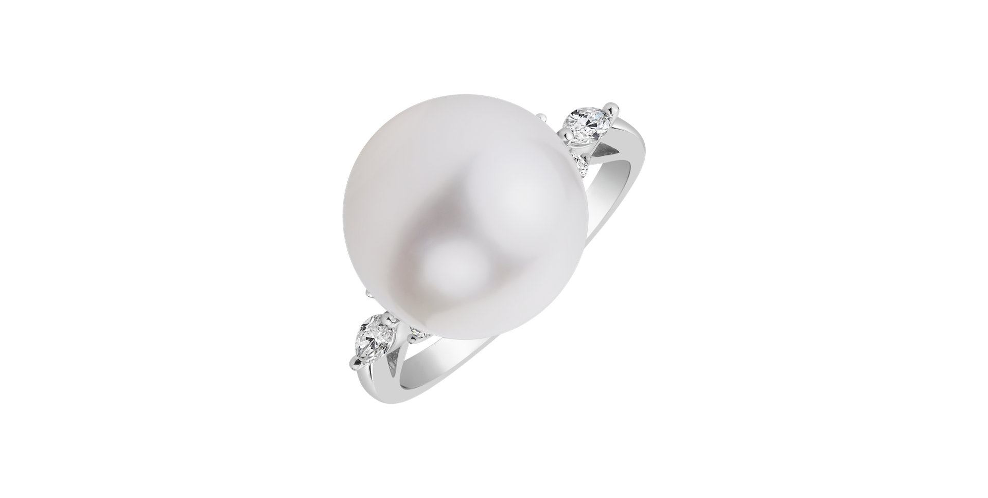 Diamond ring with Pearl Coral Melody