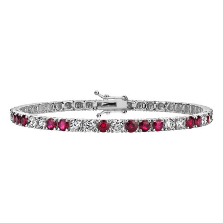 Diamond bracelet with Ruby Aurorra