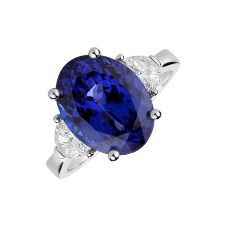 Diamond ring with Tanzanite Terry