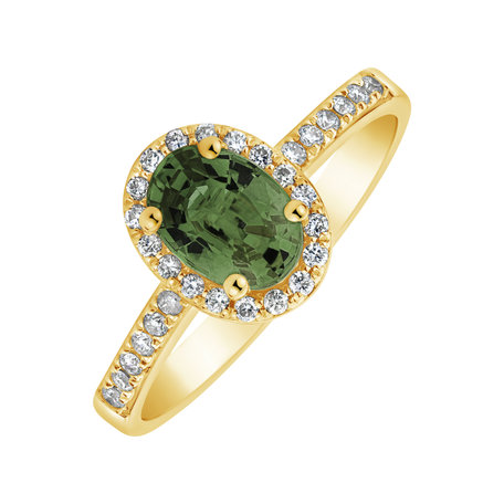 Diamond ring with Sapphire Princess