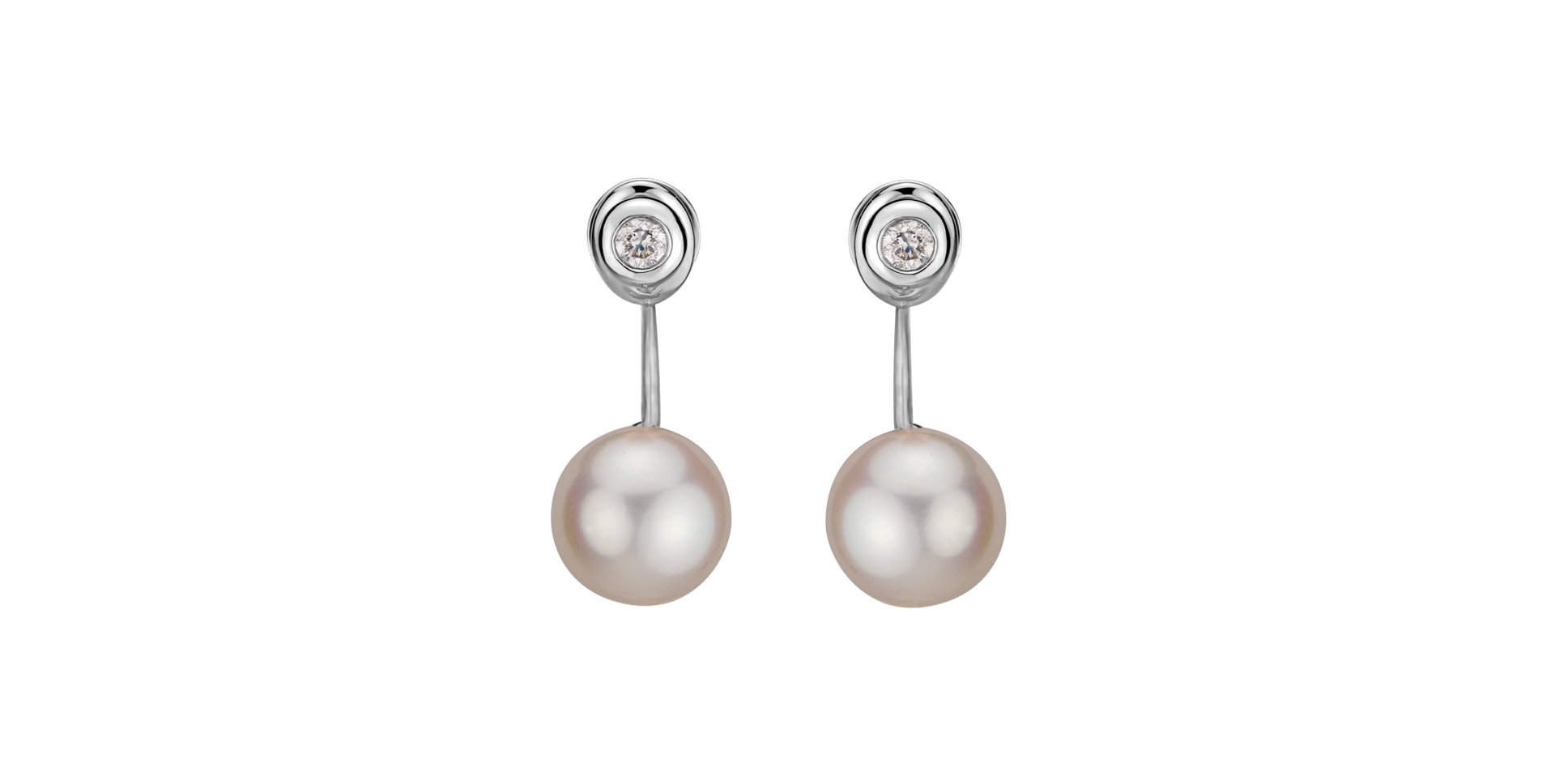 Diamond earrings with Pearl Beauty Queen