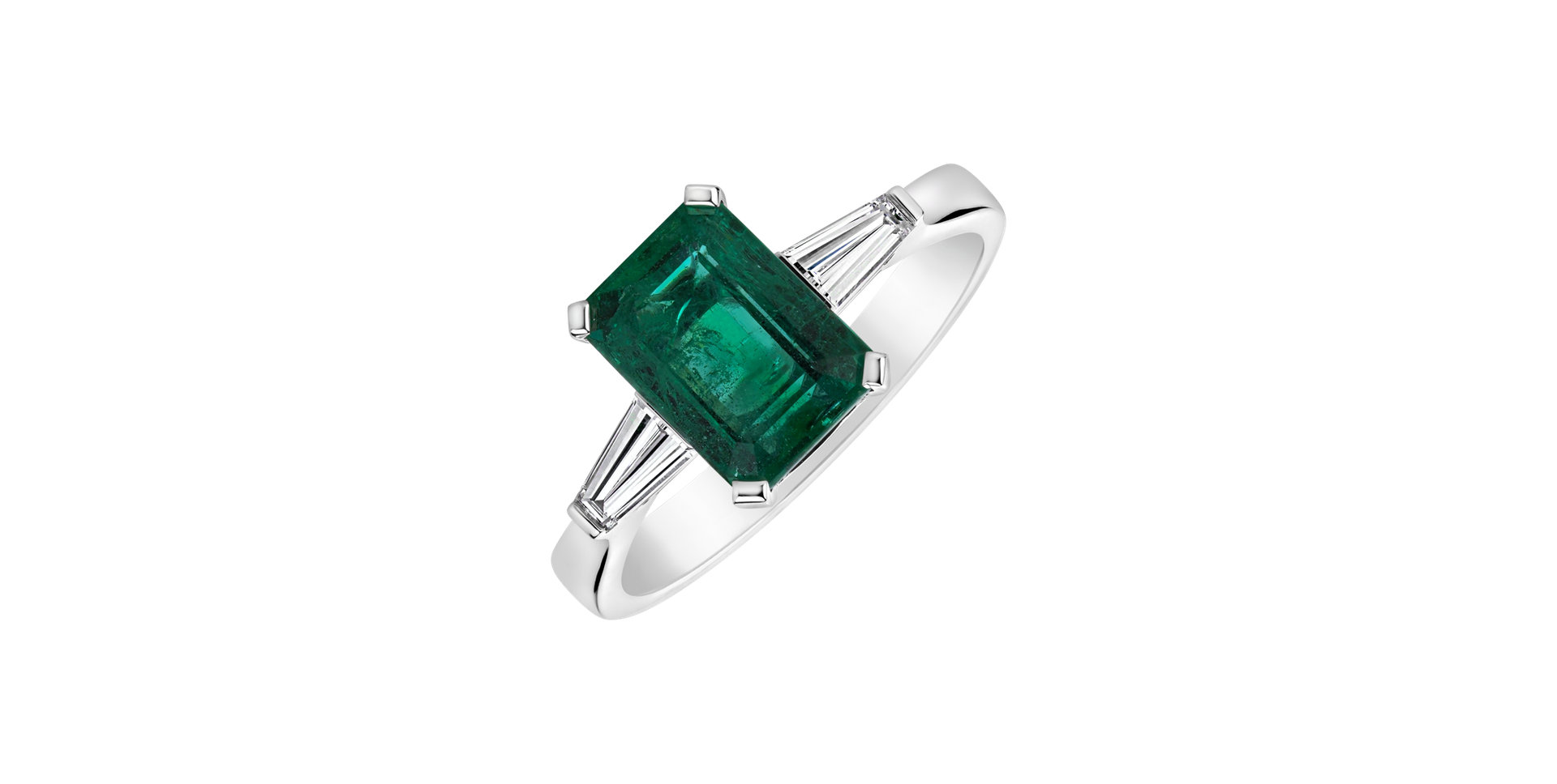 Diamond ring with Emerald Coronation Destiny