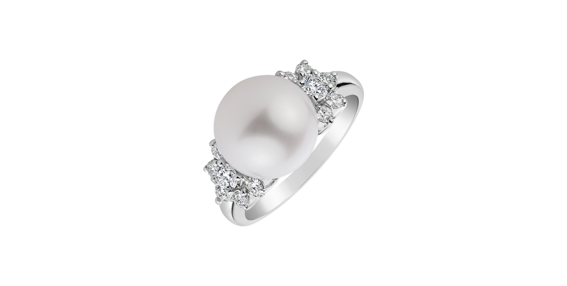 Diamond ring with Pearl Solomon Sea