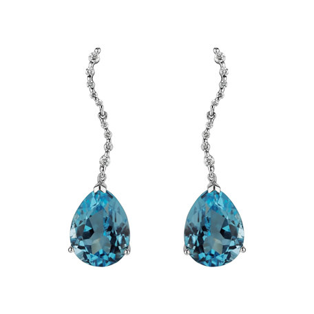 Diamond earrings with Topaz Finn