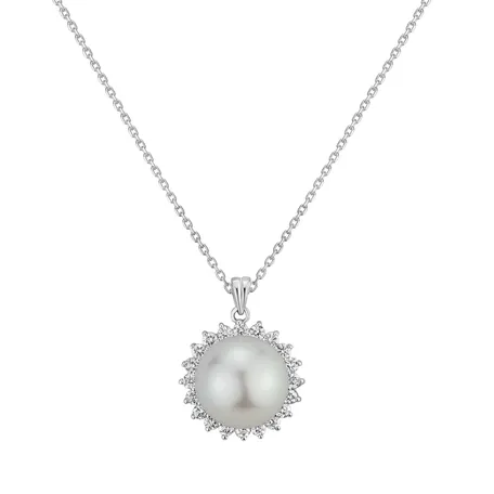 Diamond pendant with Pearl Auris