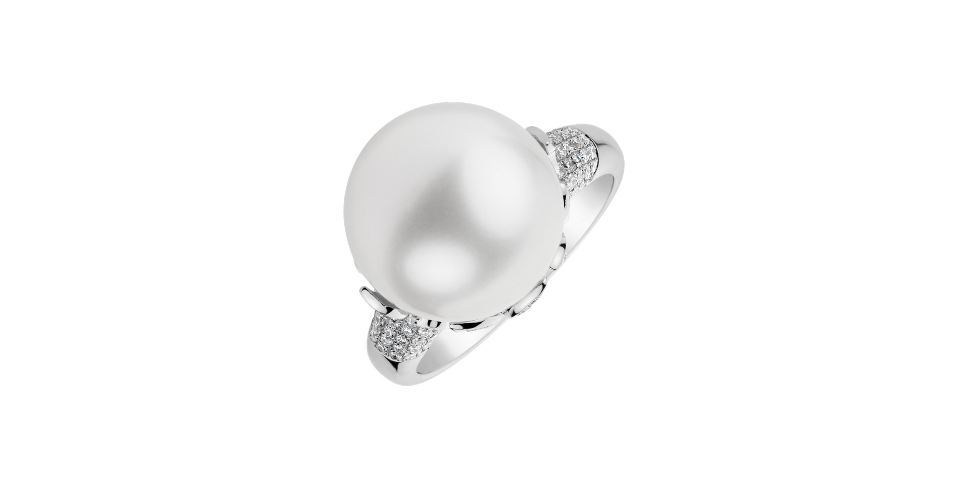 Diamond ring with Pearl Divine Reef